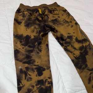 Worn once! Lululemon joggers medium